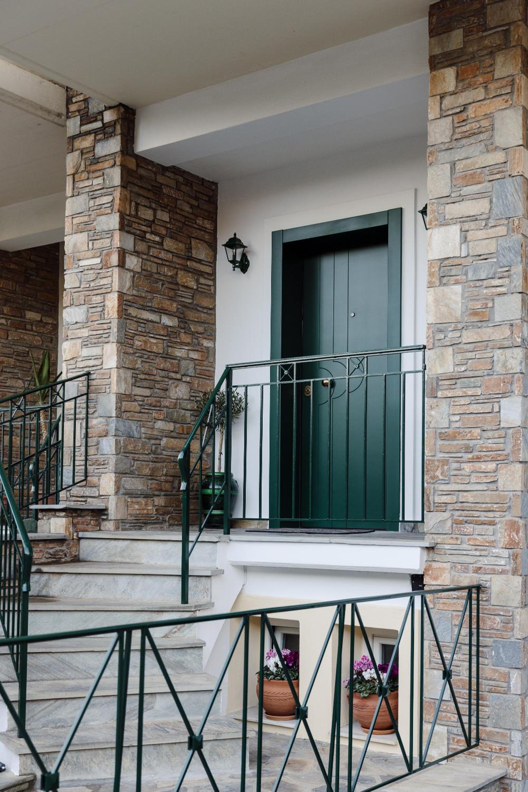 Volos luxury maisonette-Pelion view view 3