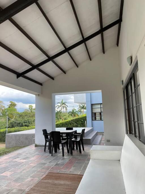 Casa de lujo campestre con jacuzzi