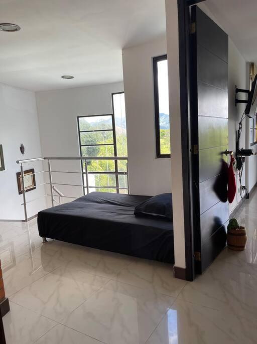 Casa de lujo campestre con jacuzzi