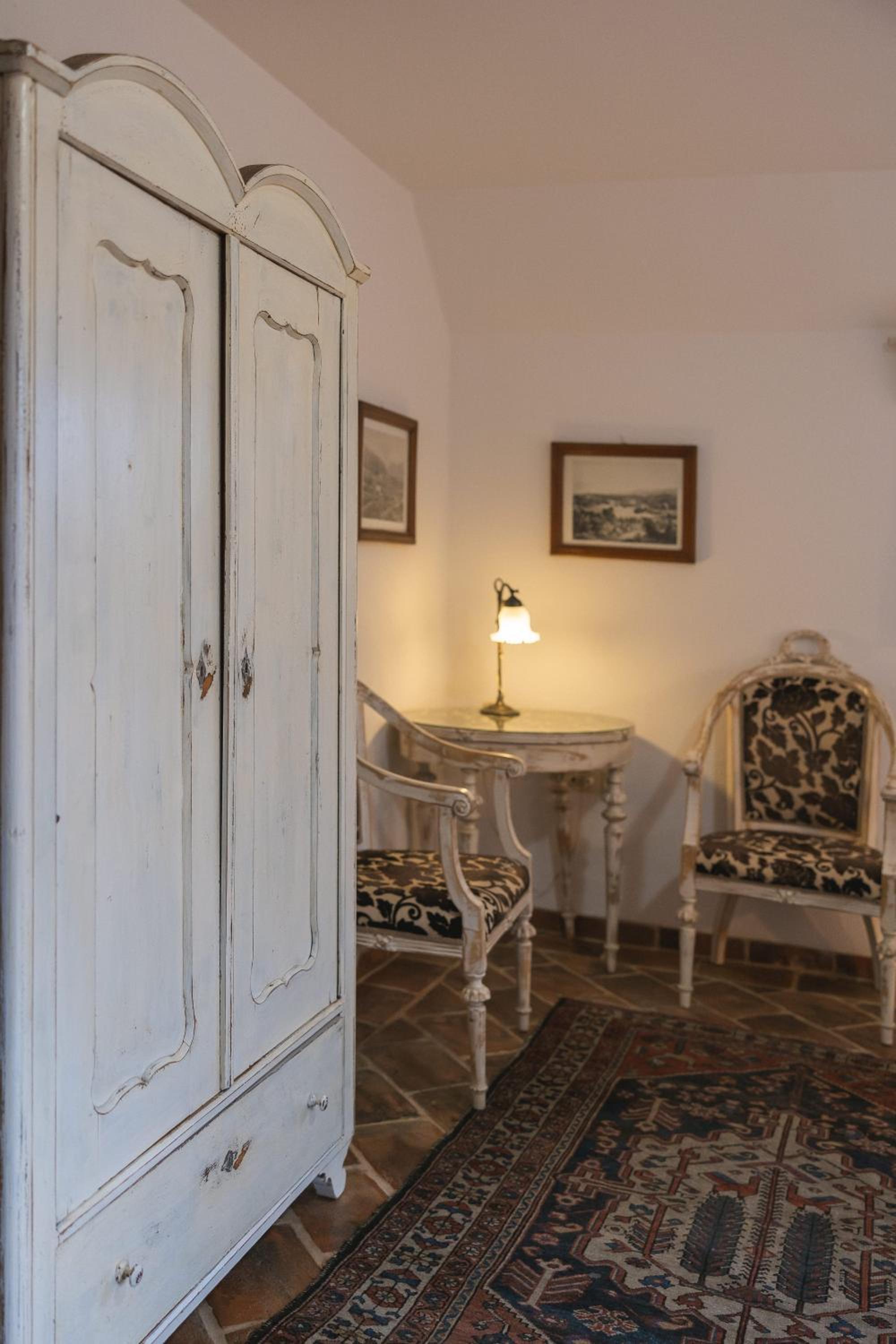 Photo 48