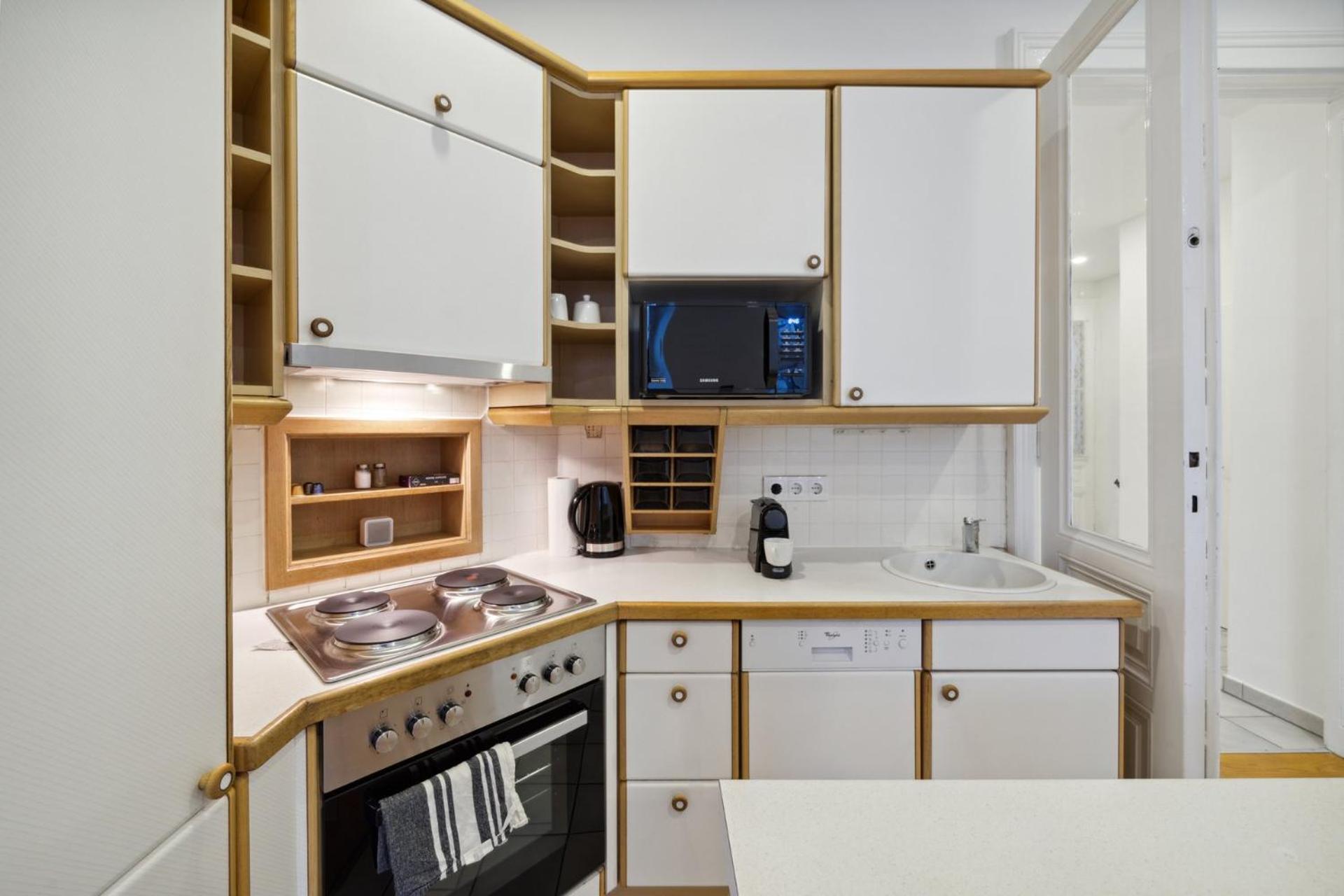 Big spacious central apartment in Vienna