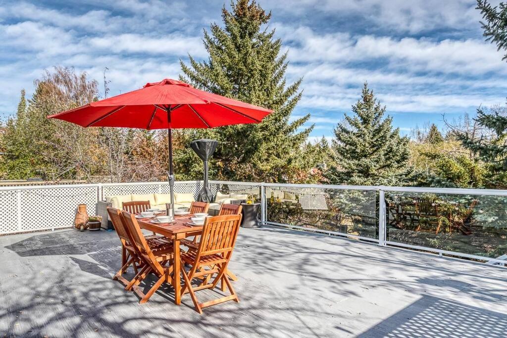Boho Retreat w/King Bed on Bow River Pathway