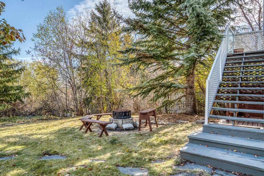 Boho Retreat w/King Bed on Bow River Pathway