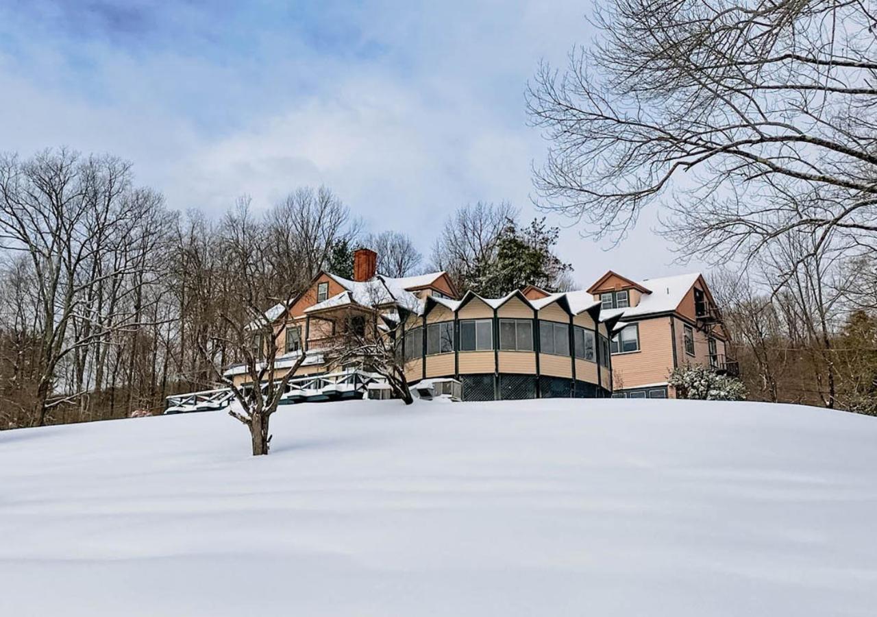 Lenox Vacations - Apple Tree Inn - Property Image 46