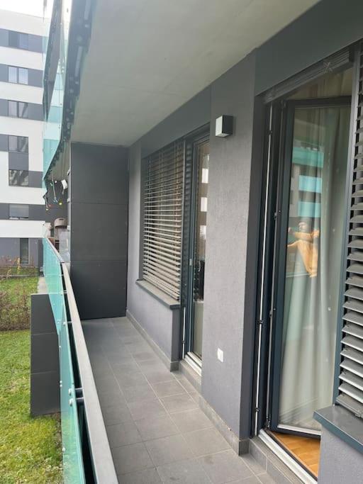 Apartman Holesovice,balkon,garaz
