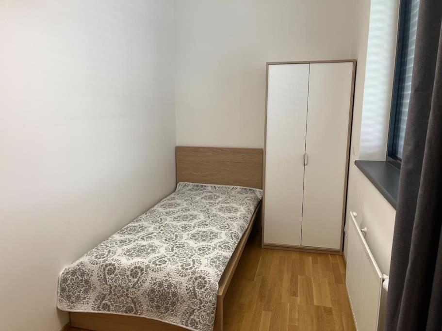 Apartman Holesovice,balkon,garaz