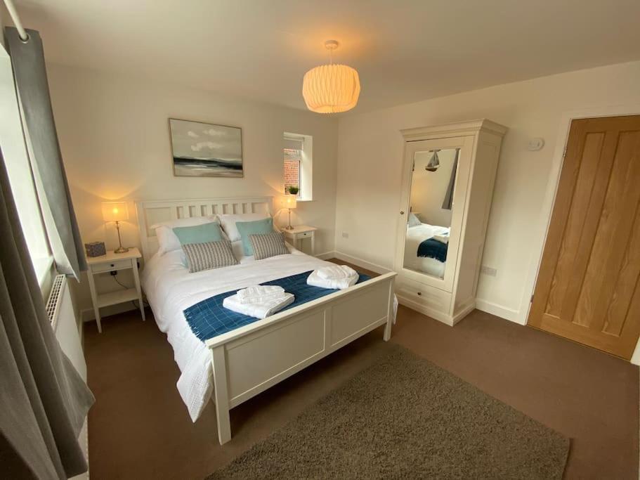 The North Bay Hideaway, Scarborough view 2