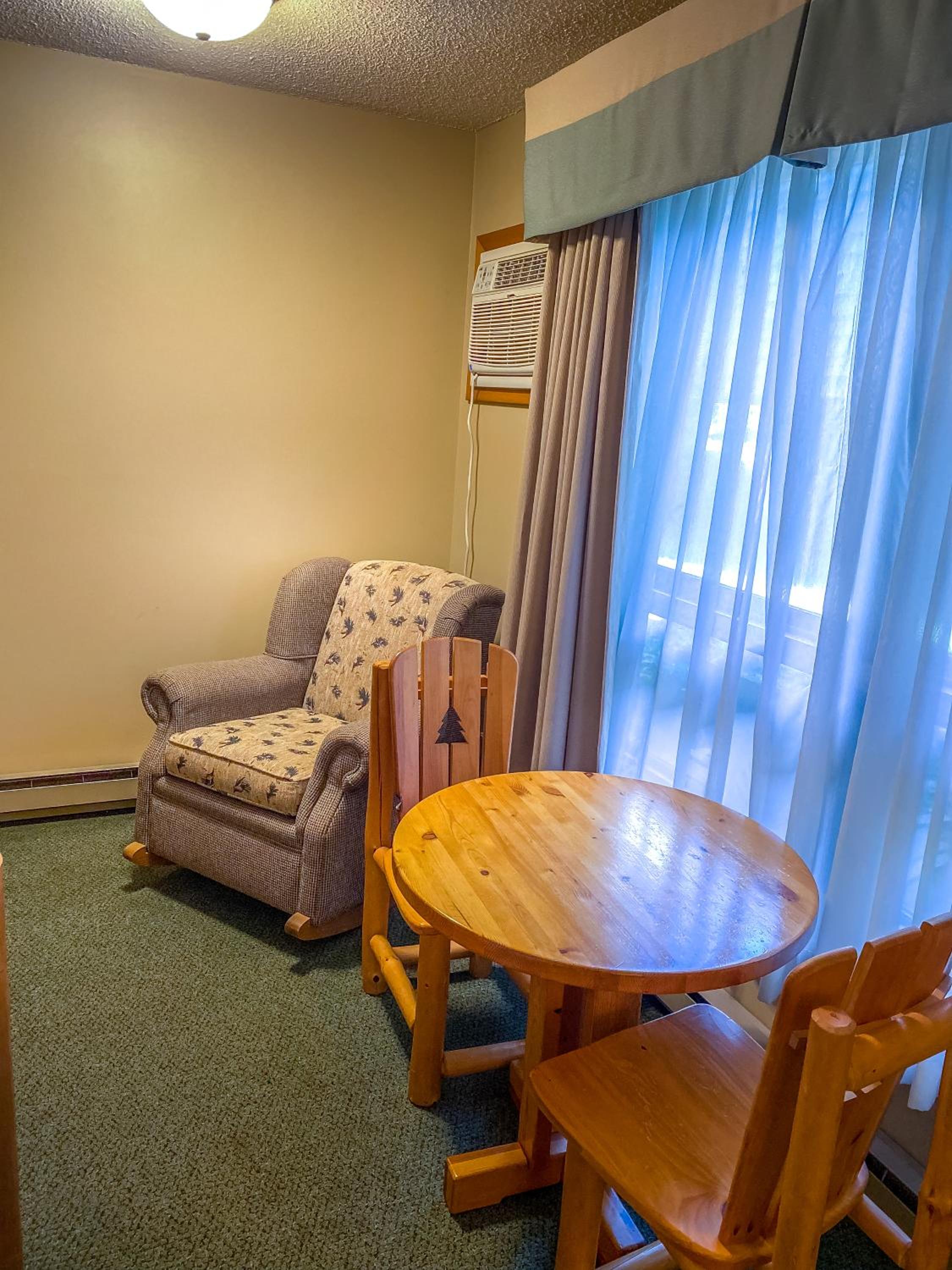 Ruttger's Bay Lake Resort