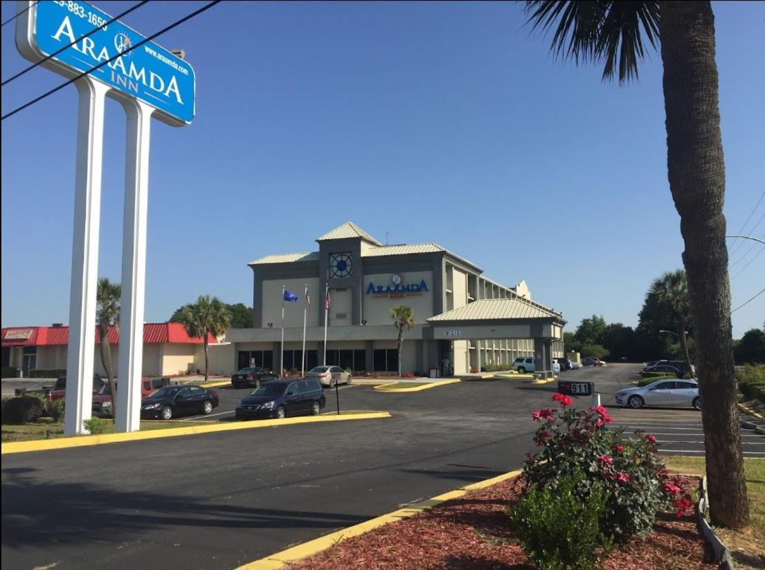 Albany Vacations - Araamada Inn - Property Image 1