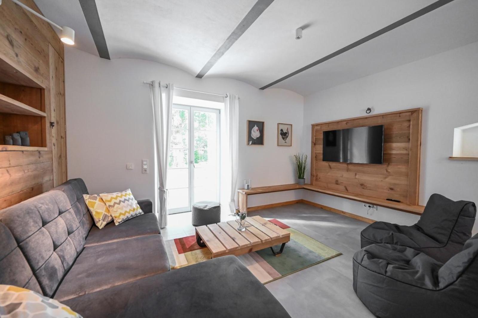 FarmHouse Eckartsberg im Zittauer Gebirge - Gemütliche und moderne Ferienwohnungen mit Terrasse