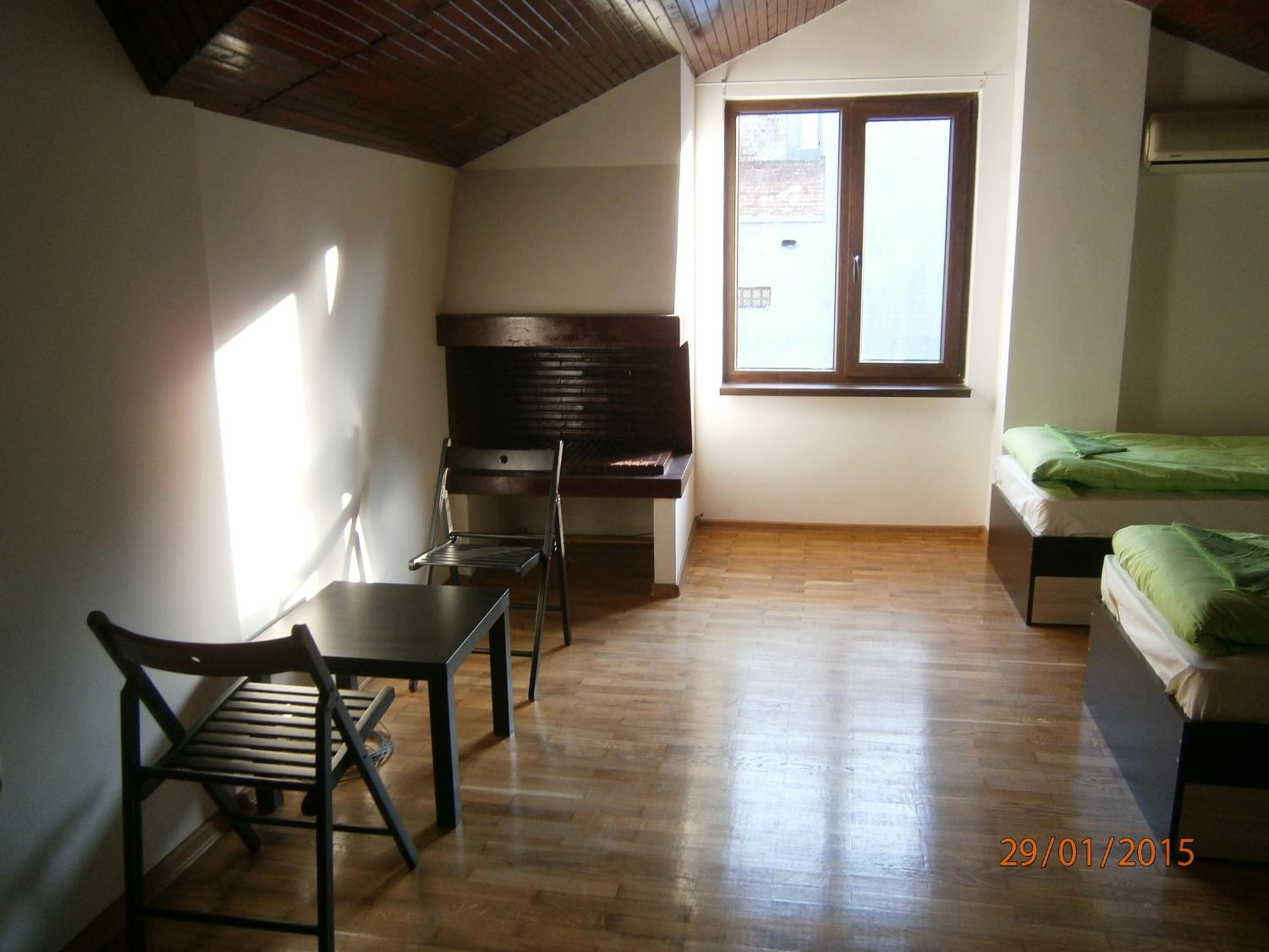 Photo 51