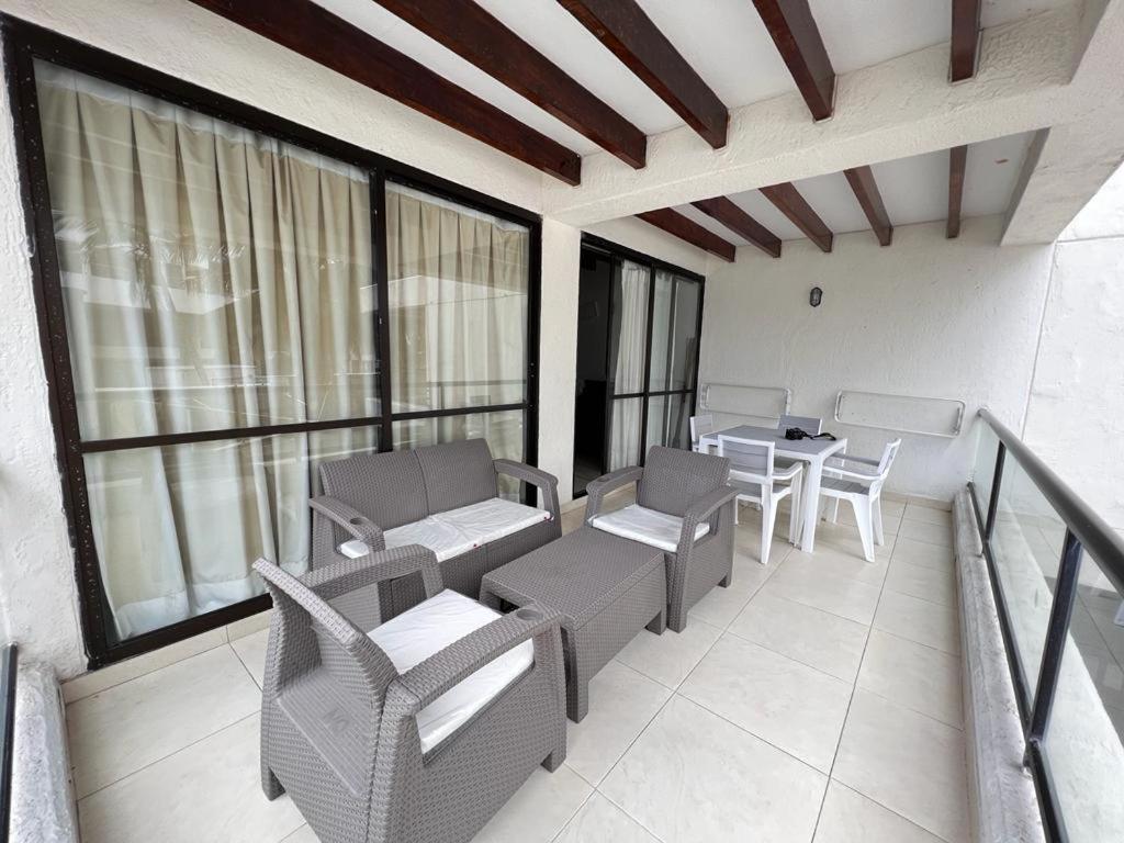 Edificio Bay Point Apto 207
