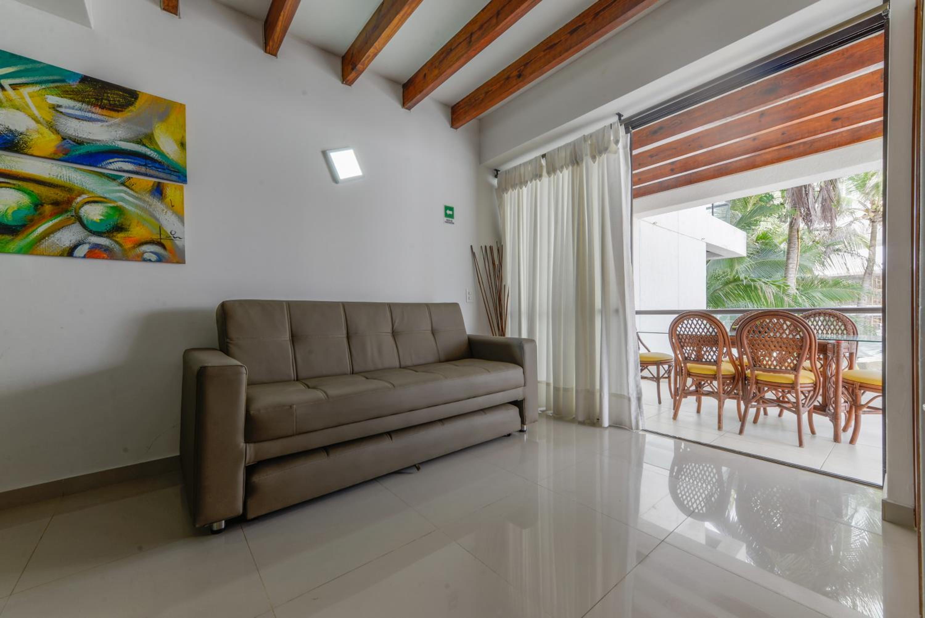 Edificio Bay Point Apto 207