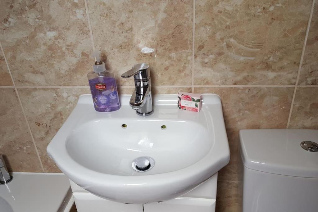 Lovely Cosy Apartment near Water Parks view 4