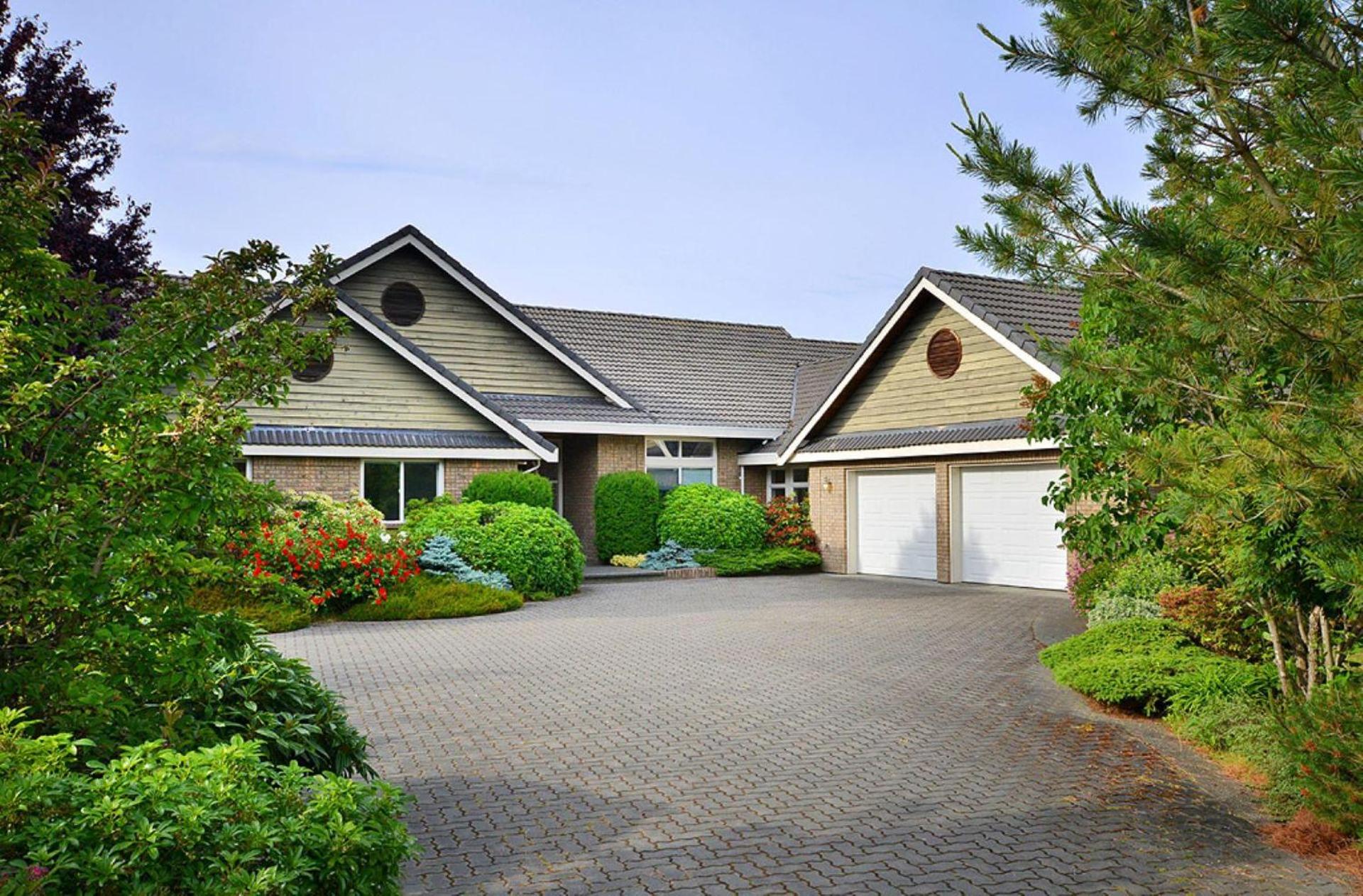 Columbia Beach House