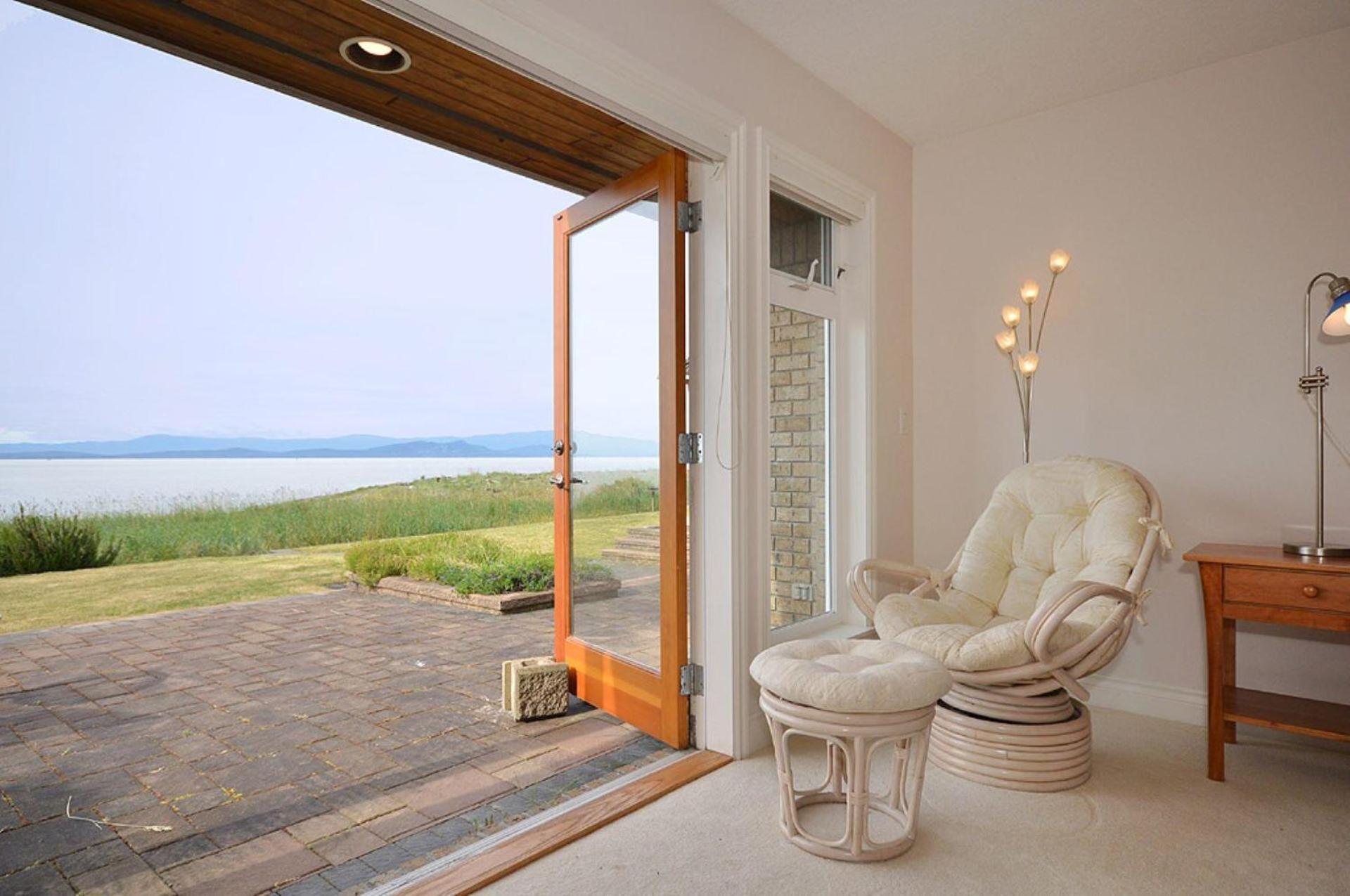 Parksville Vacations - Columbia Beach House - Property Image 9