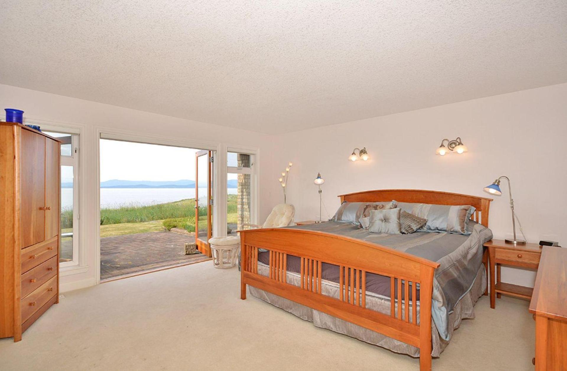 Parksville Vacations - Columbia Beach House - Property Image 10