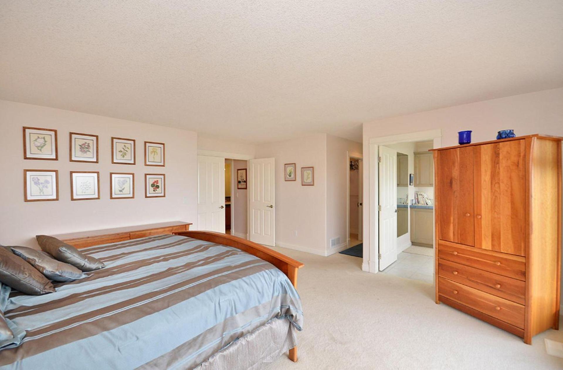 Parksville Vacations - Columbia Beach House - Property Image 1