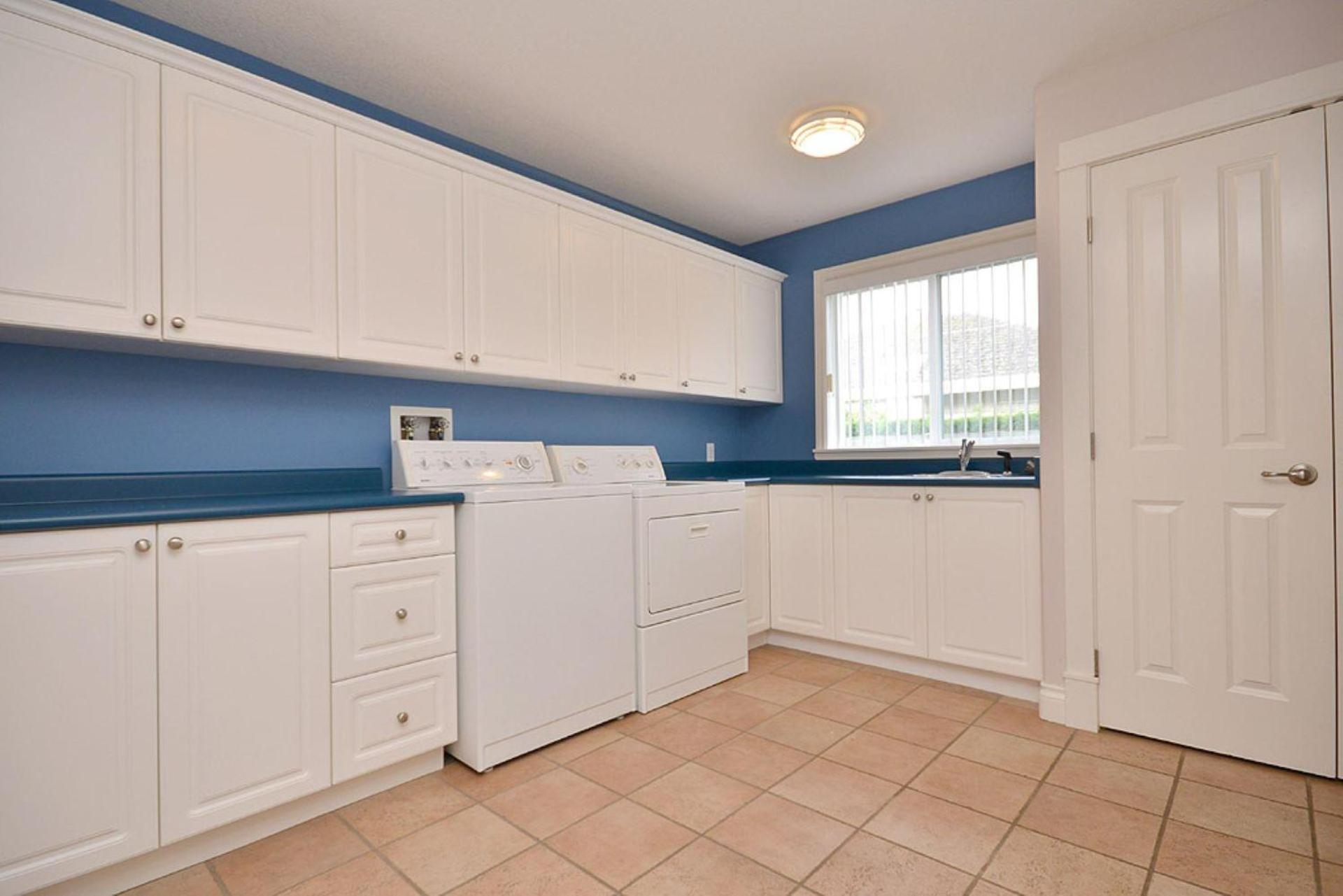 Columbia Beach House