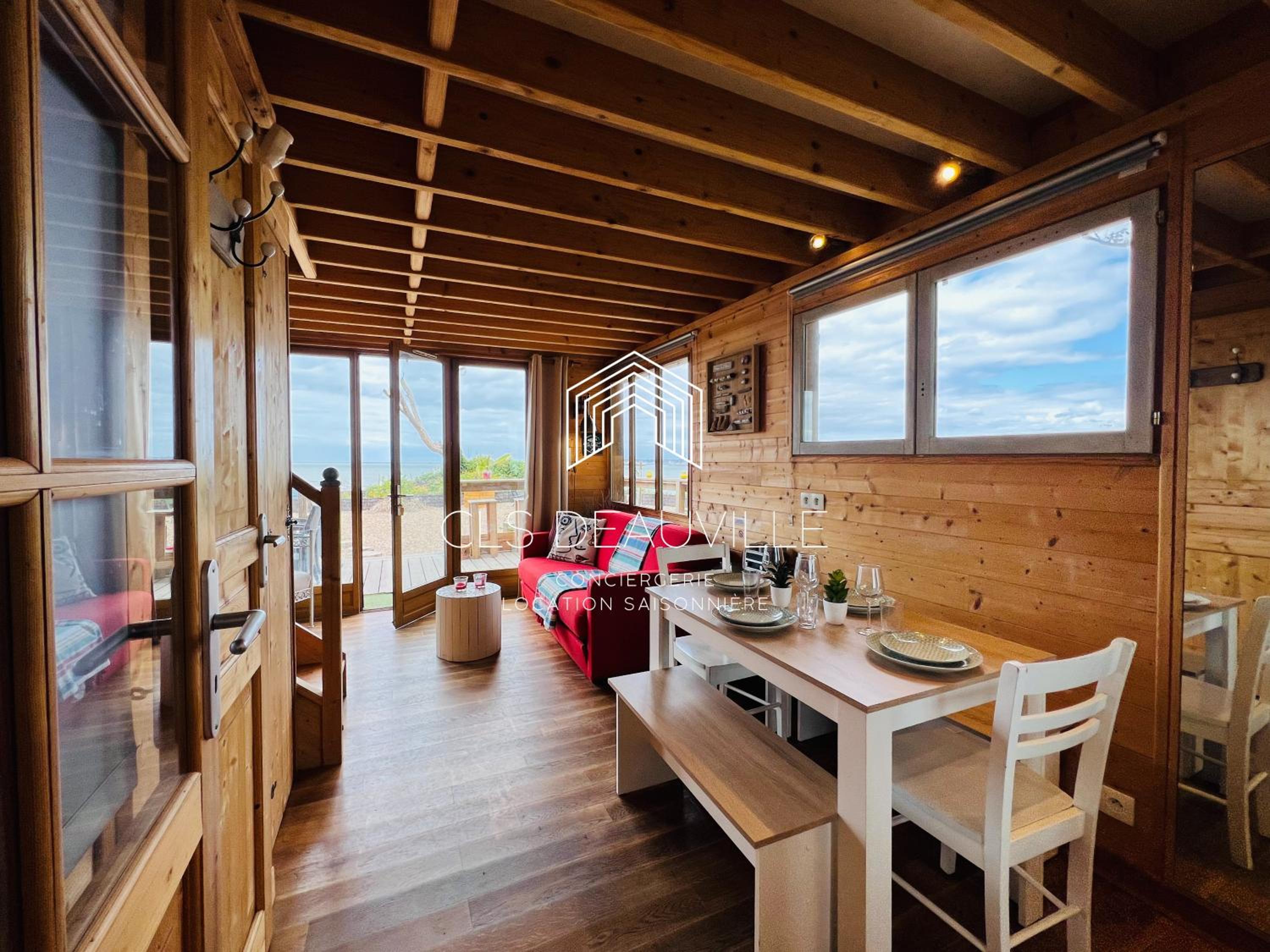 Chalet Bord de Mer CLS Deauville view 3