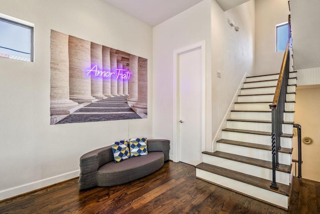Stoic Sanctuary @ East Downtown view 5