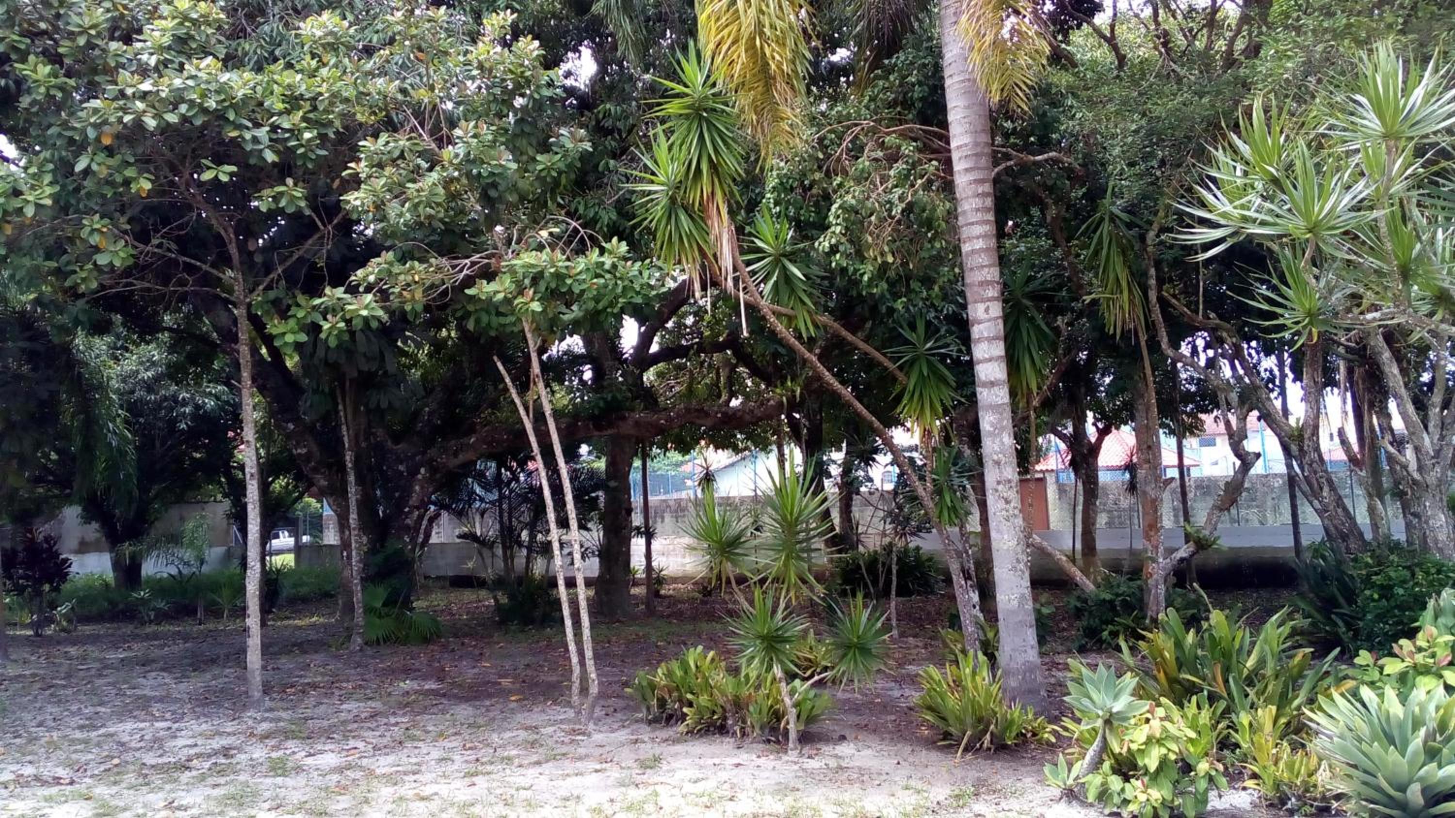 PERUÍBE - Recanto José de Anchieta - A 500 metros da Praia -