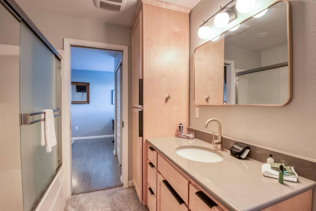 Pacific Peeks 2 - Oceanview Pet Friendly Retreat with EV Charging fee