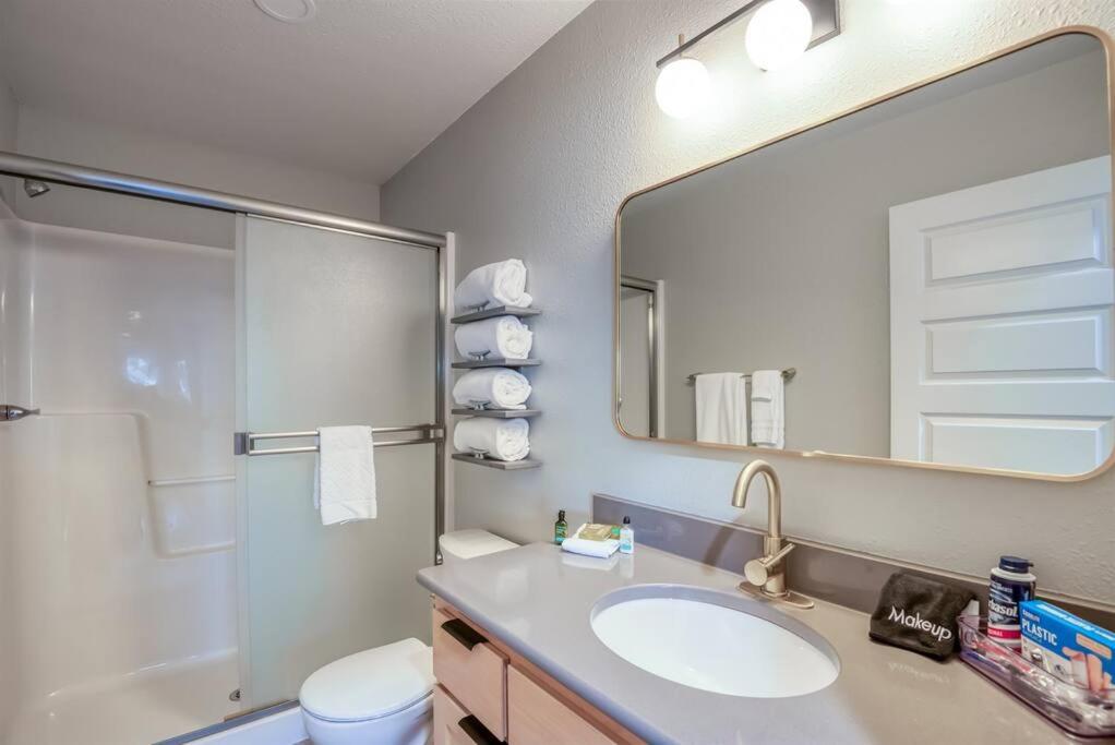 Pacific Peeks 2 - Oceanview Pet Friendly Retreat with EV Charging fee