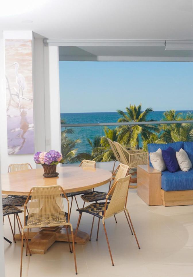 Magico Apartamento Frente al Mar 4 Habitaciones PAZ345