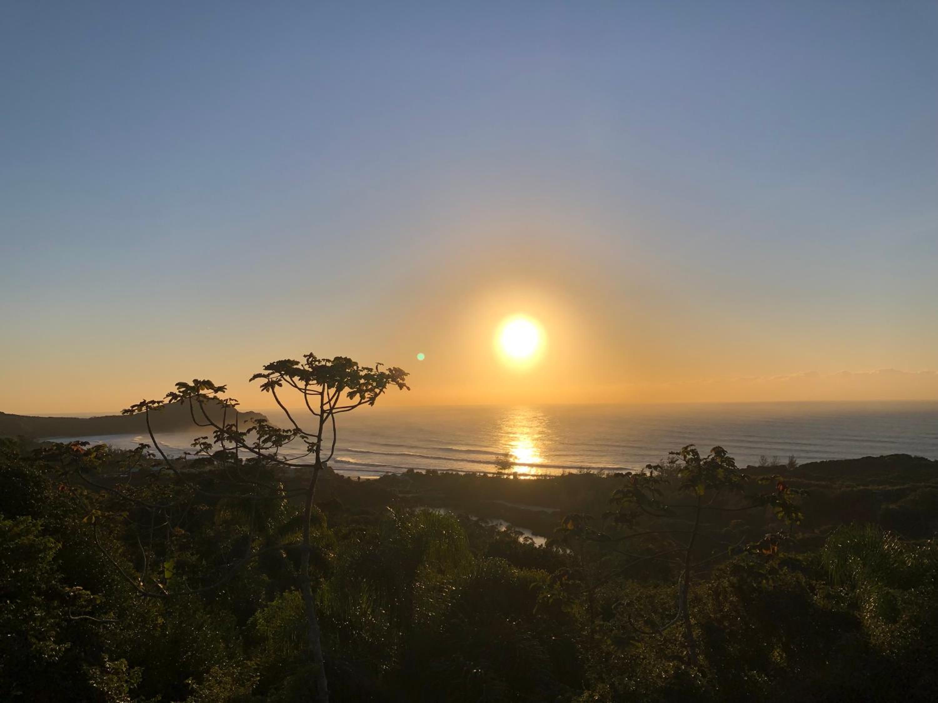 Um lugar mágico, praia do rosa, vista pro mar