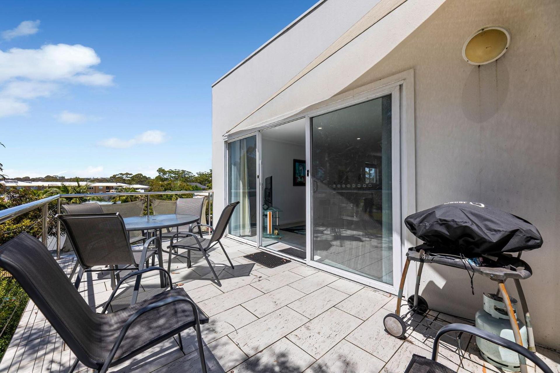 Unit 8 Boardwalk Apartments