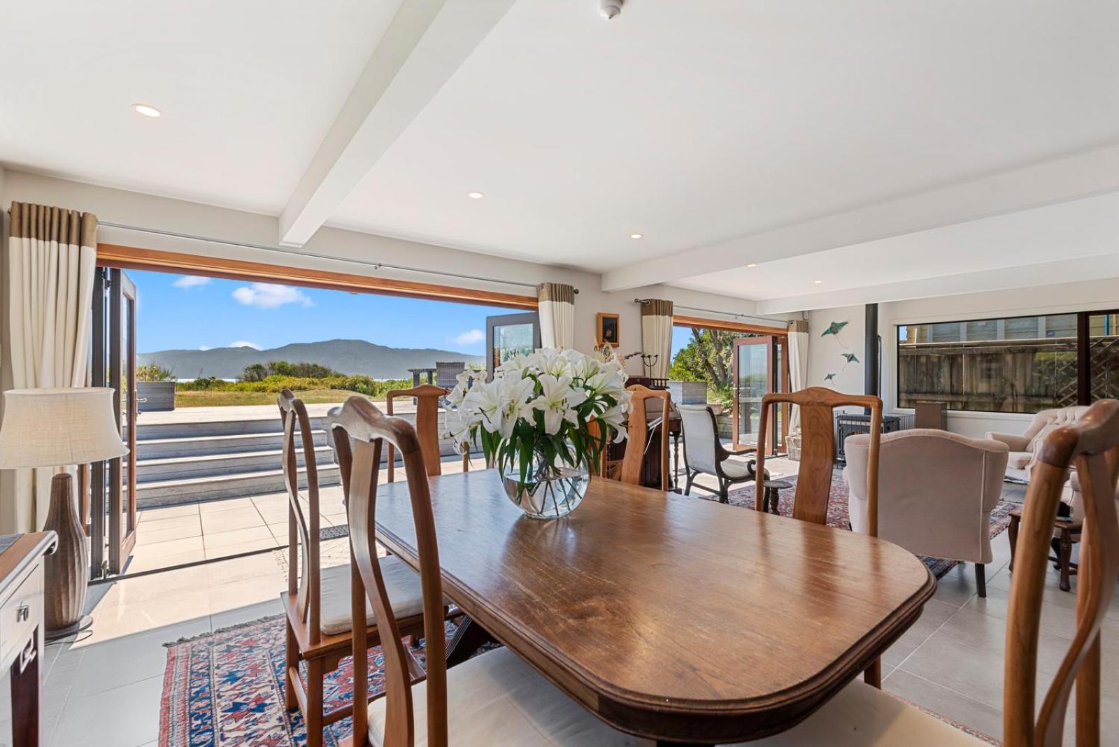 Island View Beach House - Paraparaumu Beach Home view 2