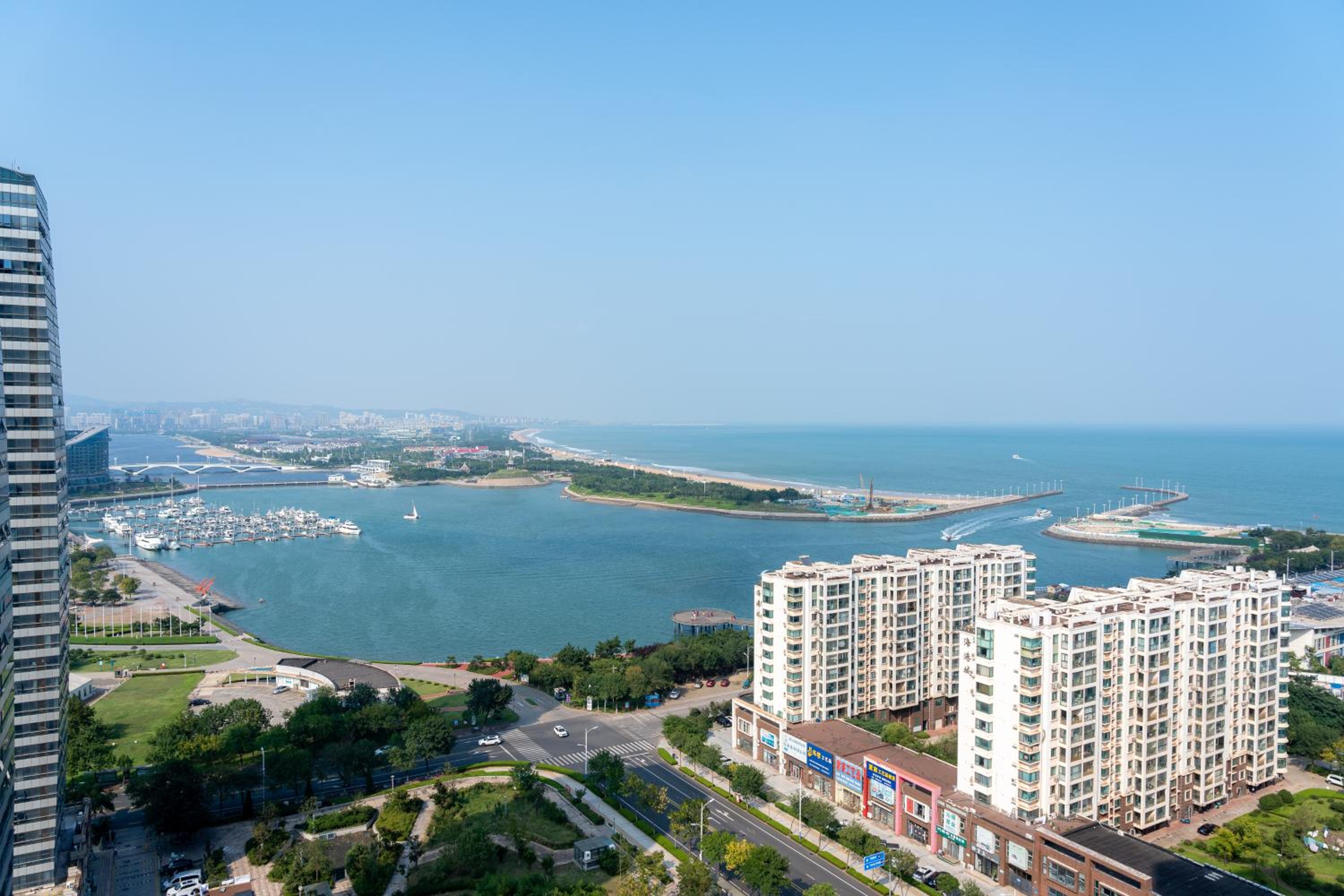 Cloud & Sea Boutique Apartment