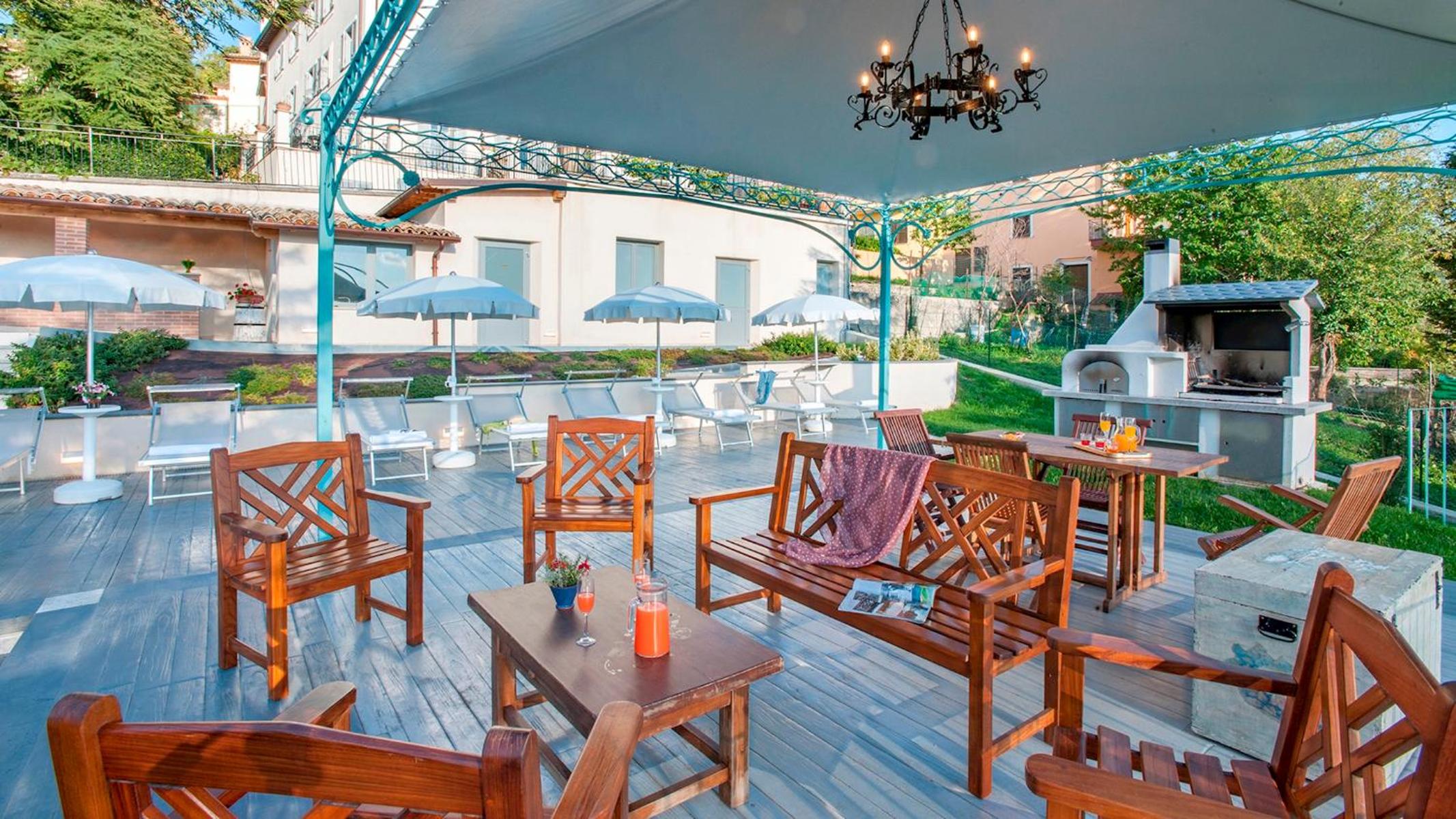 lounge