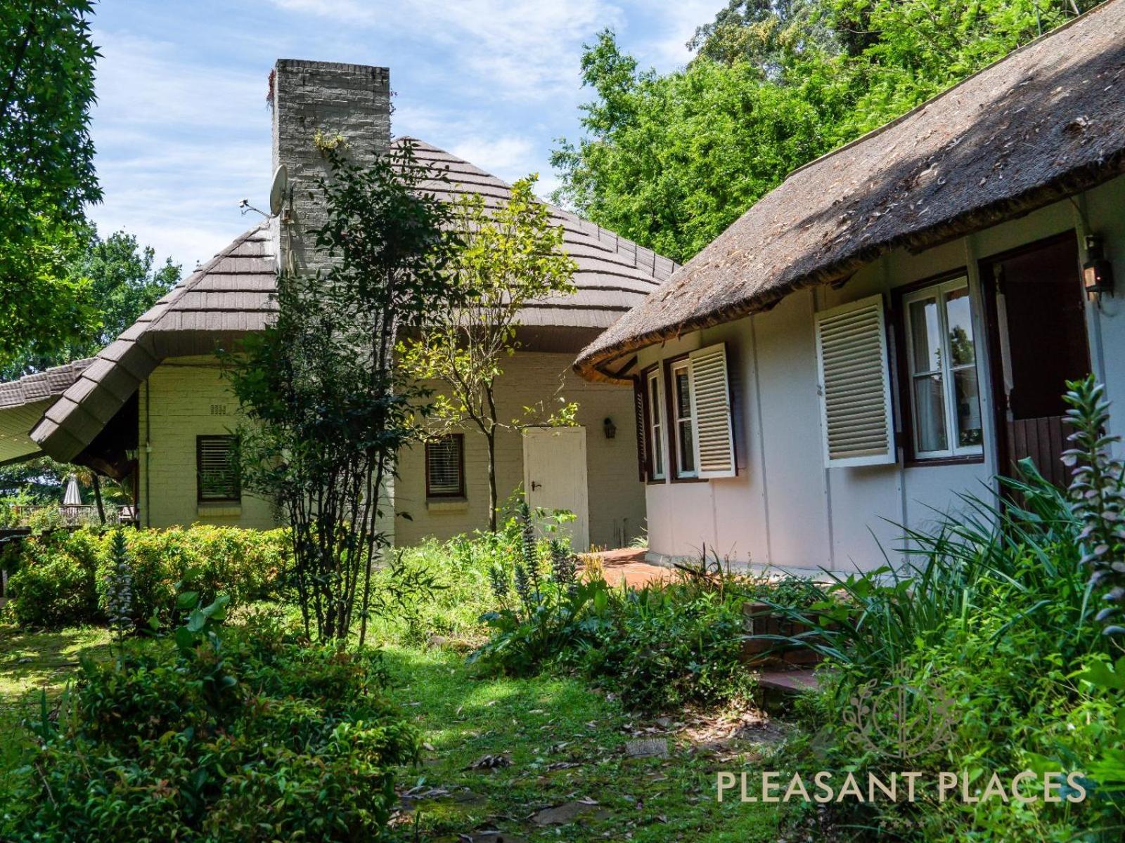 Pleasant Places By Sanaandi