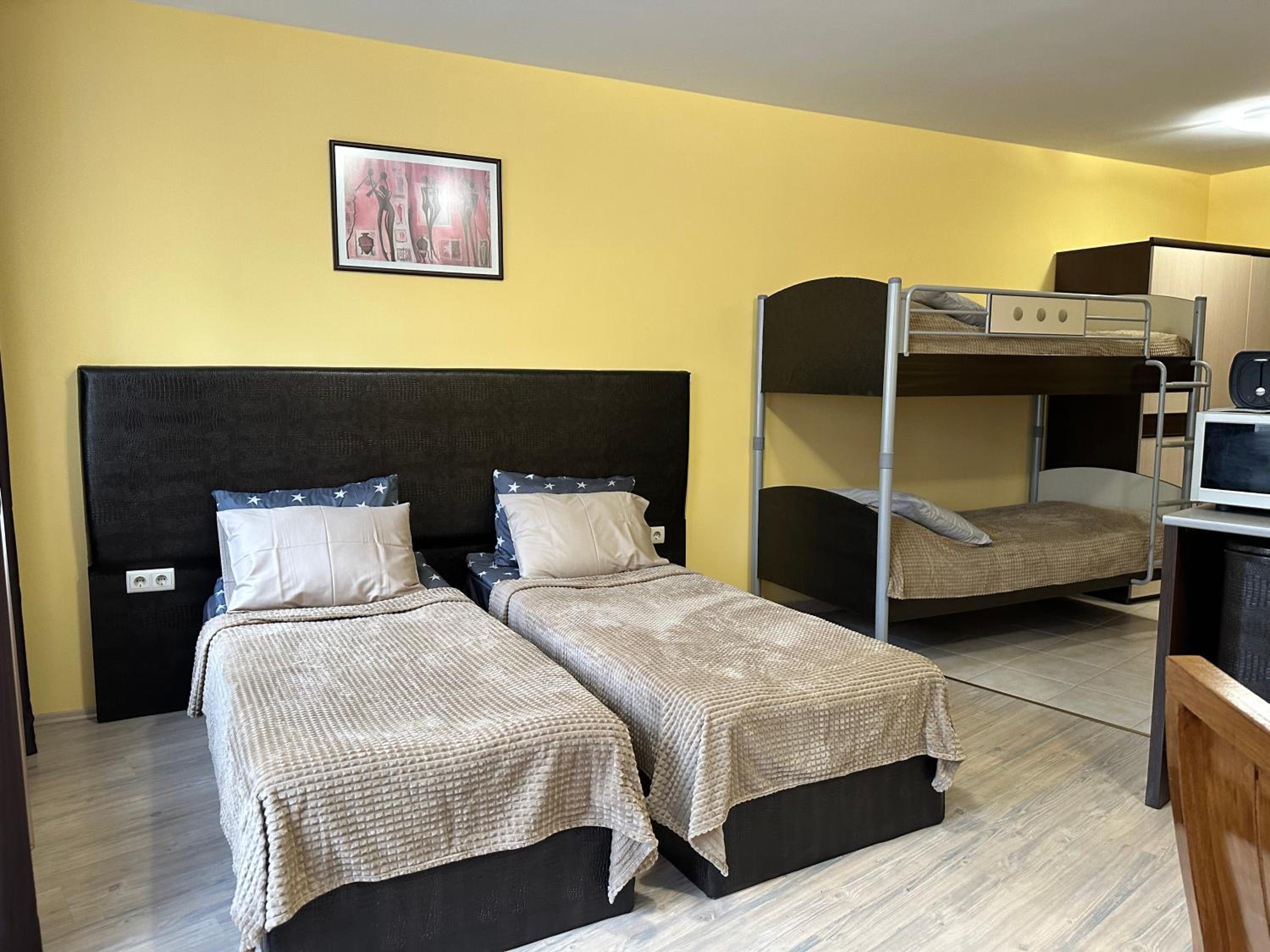 Apartments & Rooms Royal Plaza view 4