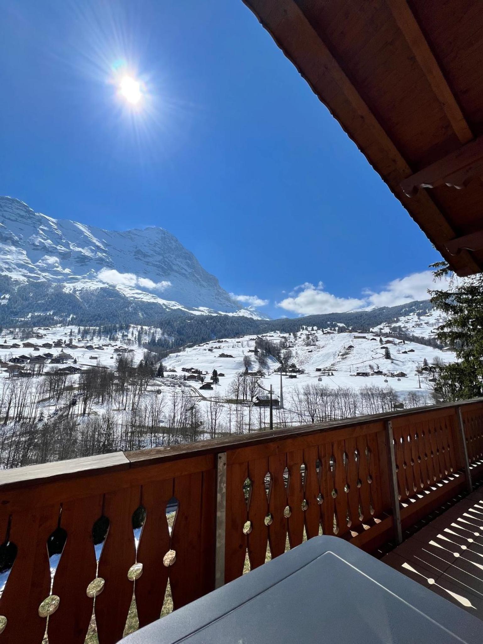 Spacious apartment with outstanding views and locations