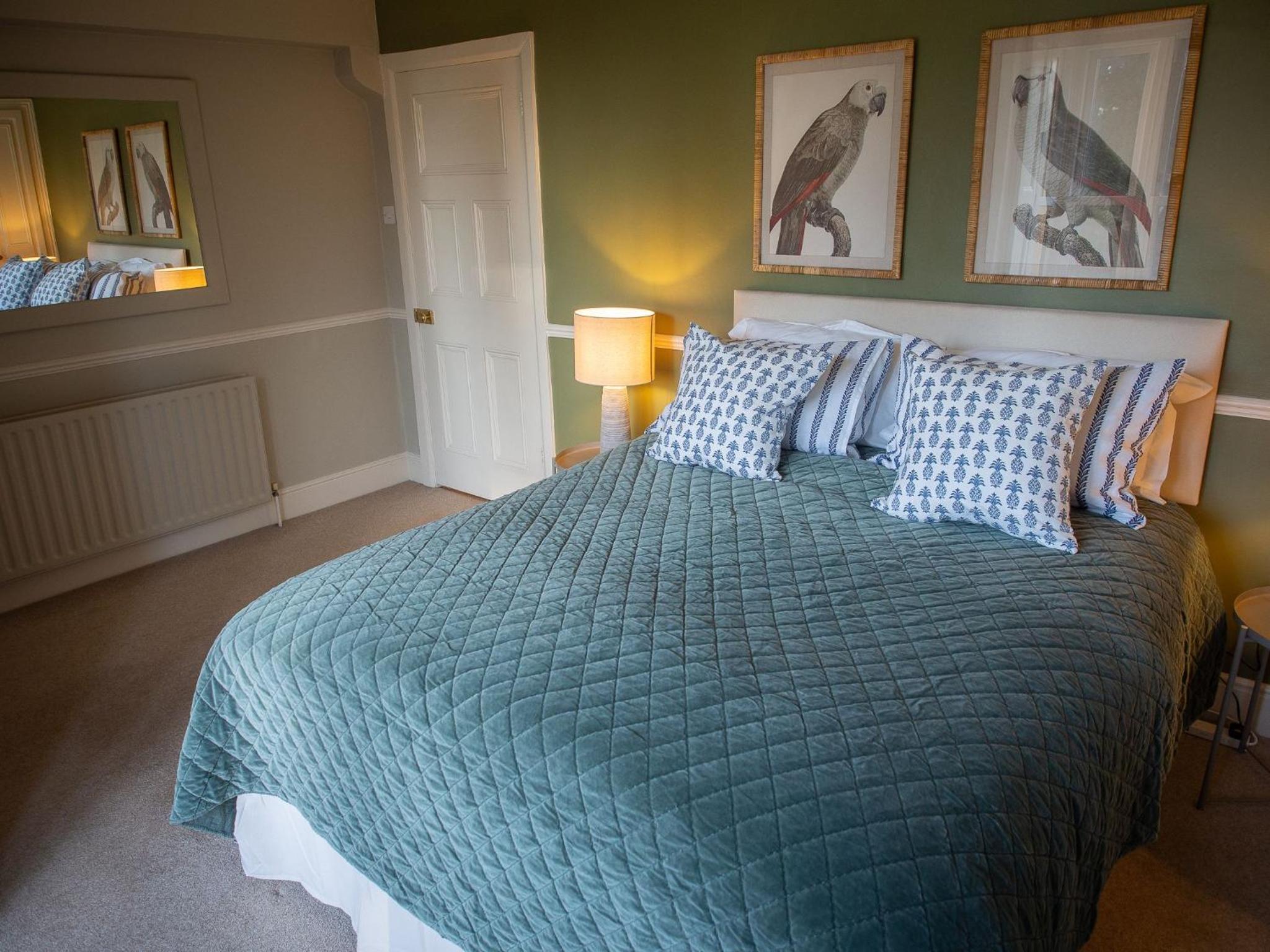 The Beeches - Chatsworth Apartment No 1 - Sleeps 4 view 2