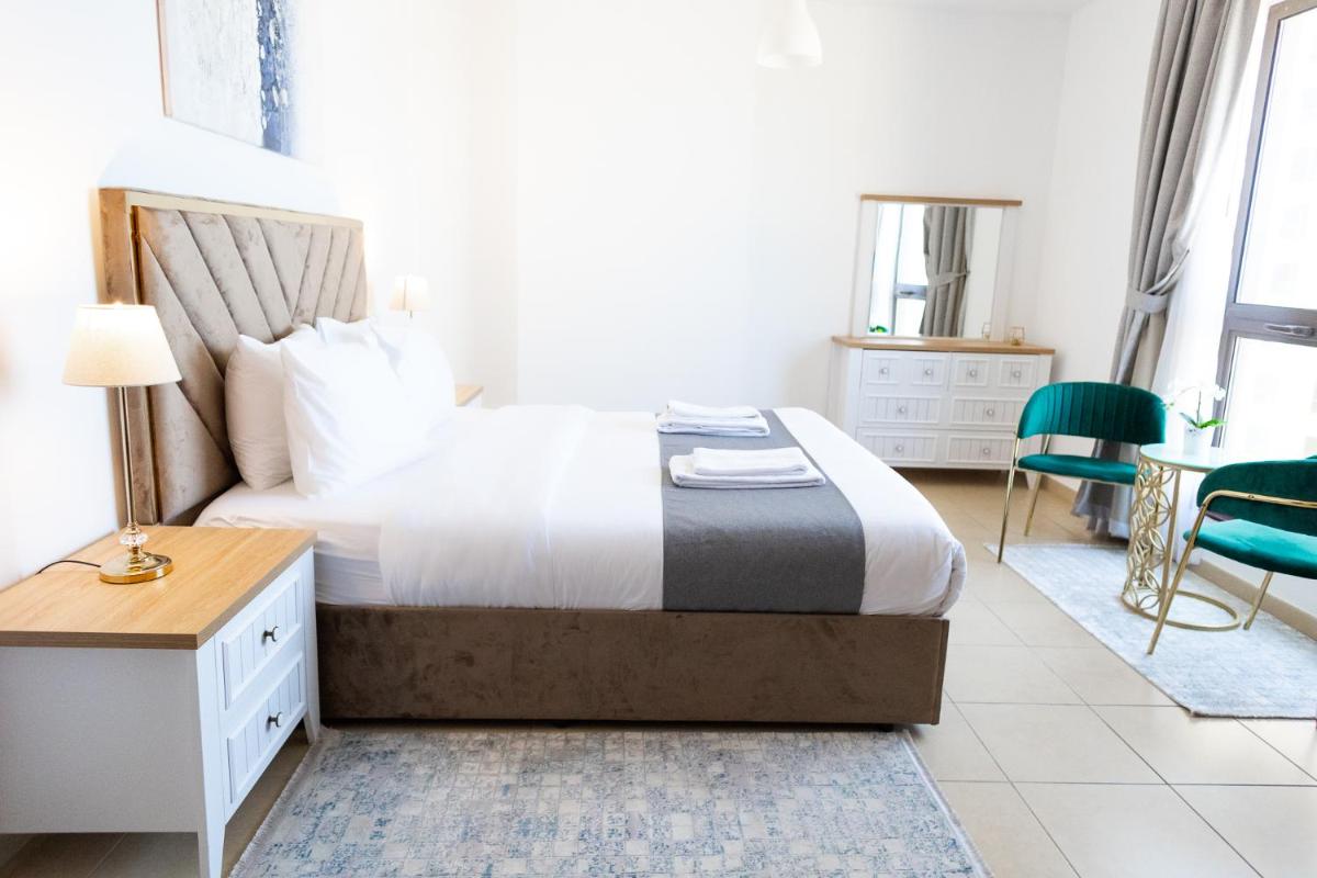 HAPPY SEASON - JBR apartments, Beach Front, Top furnished
