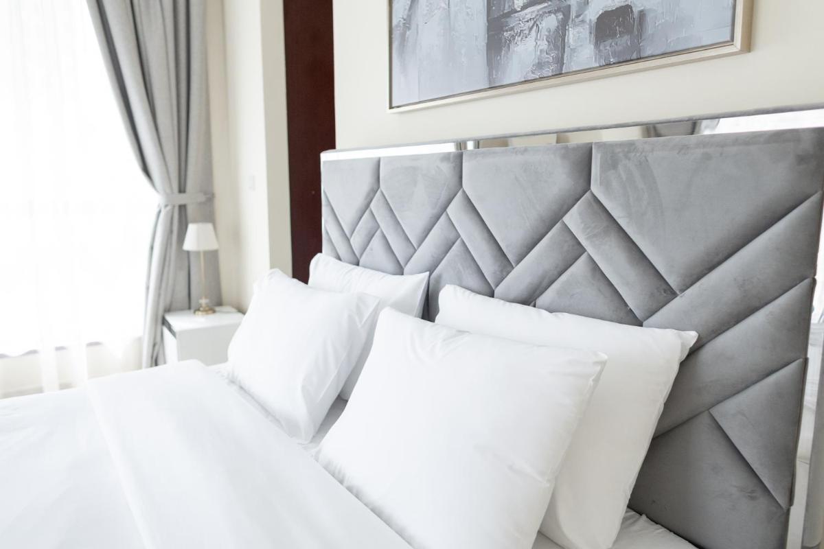 HAPPY SEASON - JBR apartments, Beach Front, Top furnished