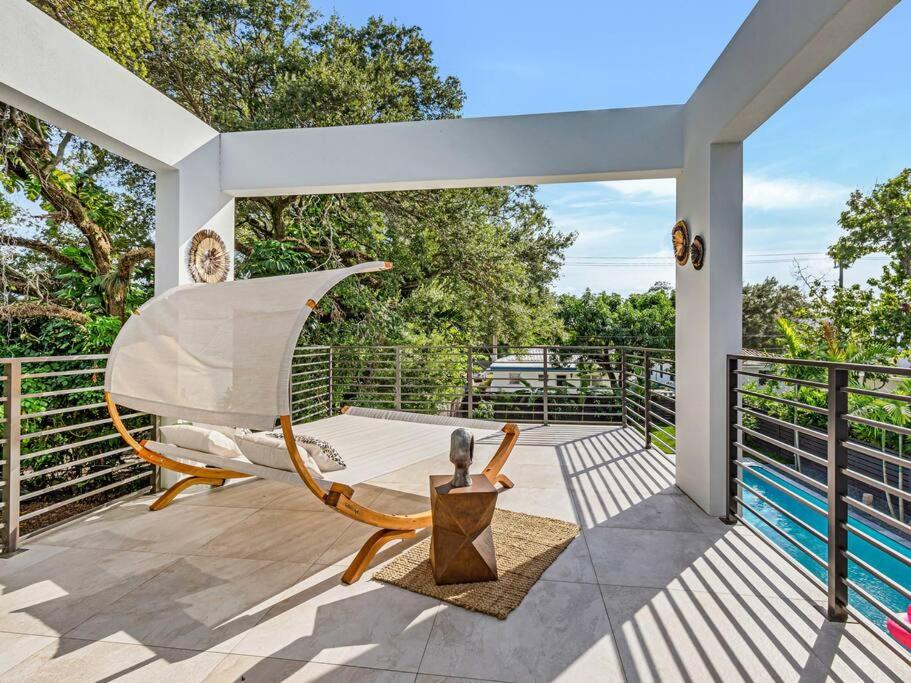 Modern Villa w/ Resort Amenities & Salt Water Pool