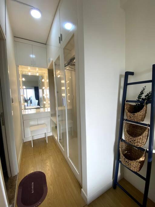 COZY 2 BEDROOMS MASTERI THAO DIEN APARTMENT