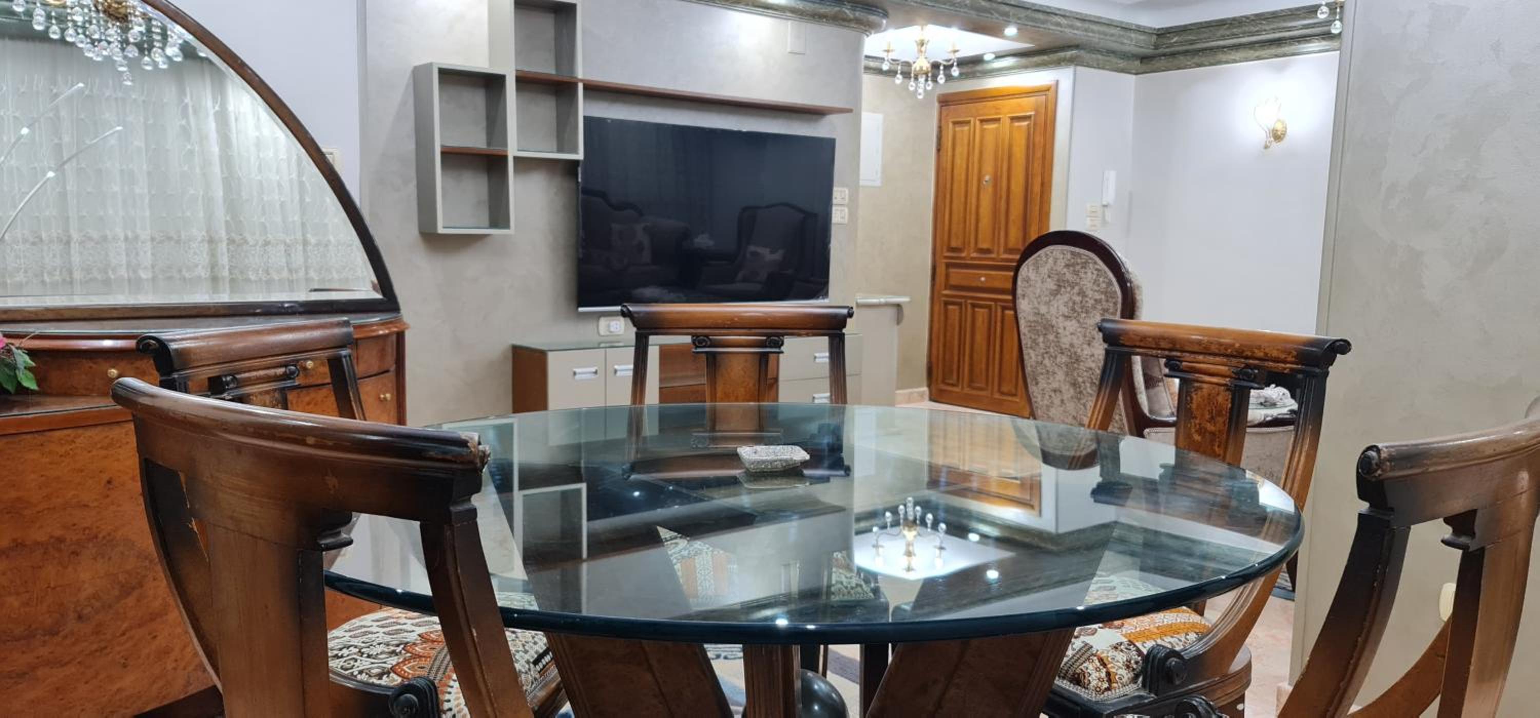 Comfy 2-Bedrooms Apartment in Cairo 44-2