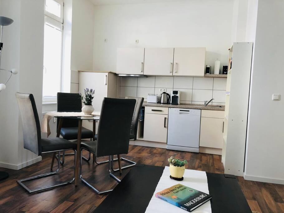 AKK1 - Apartment im Zentrum Vollausstattung Balkon