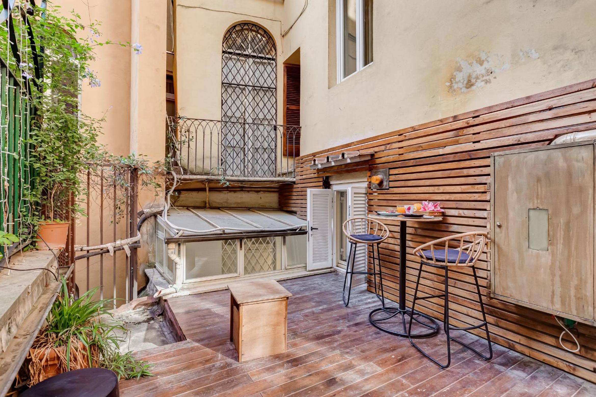 VIVILO COLLECTION - Spanish Steps Macelli Apt with private terrace