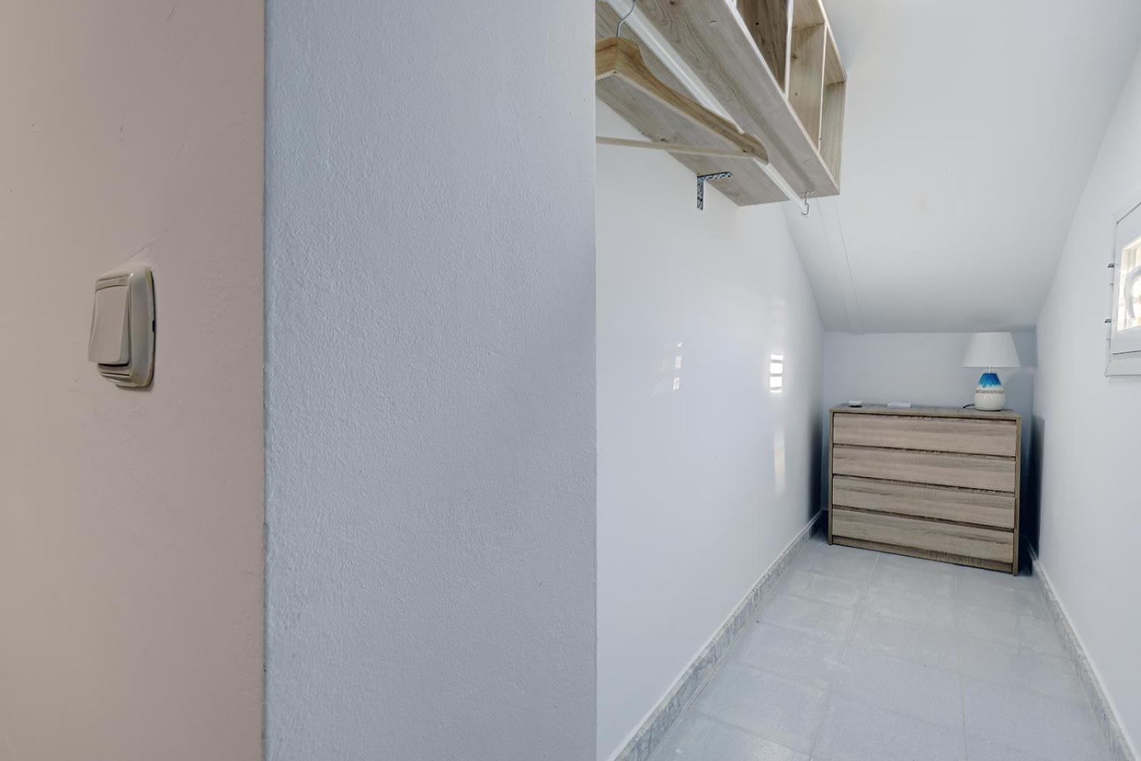 Bright Nordic style penthouse in beachside resort