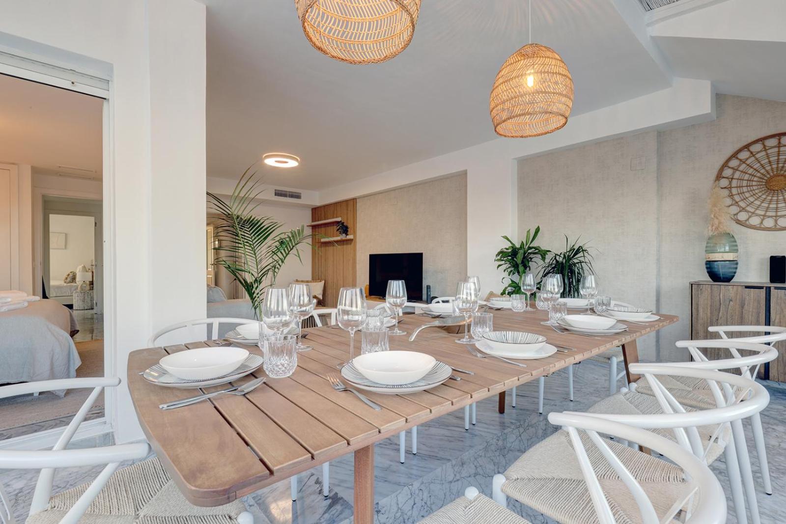Bright Nordic style penthouse in beachside resort