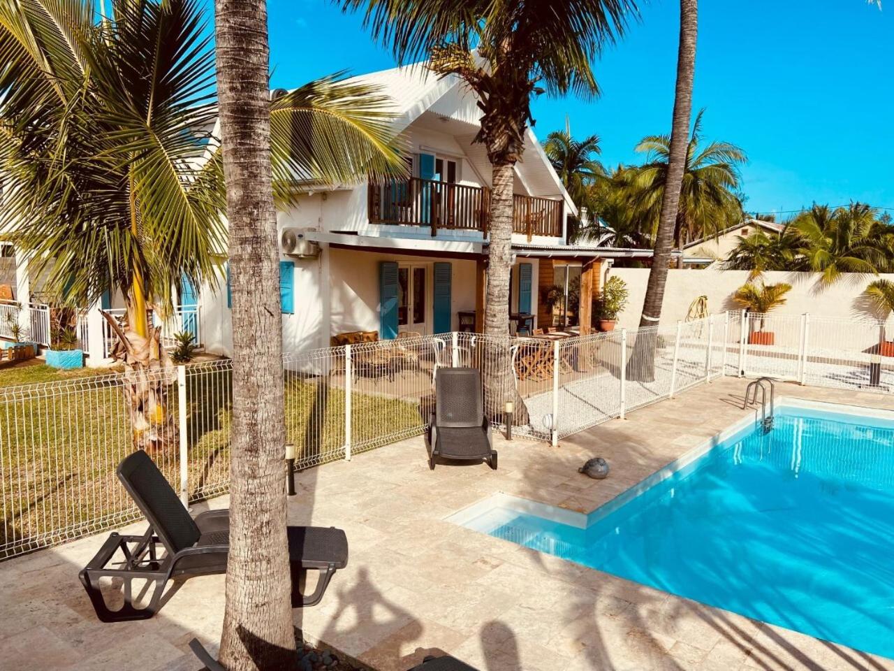 LE NID TROPICAL view 2