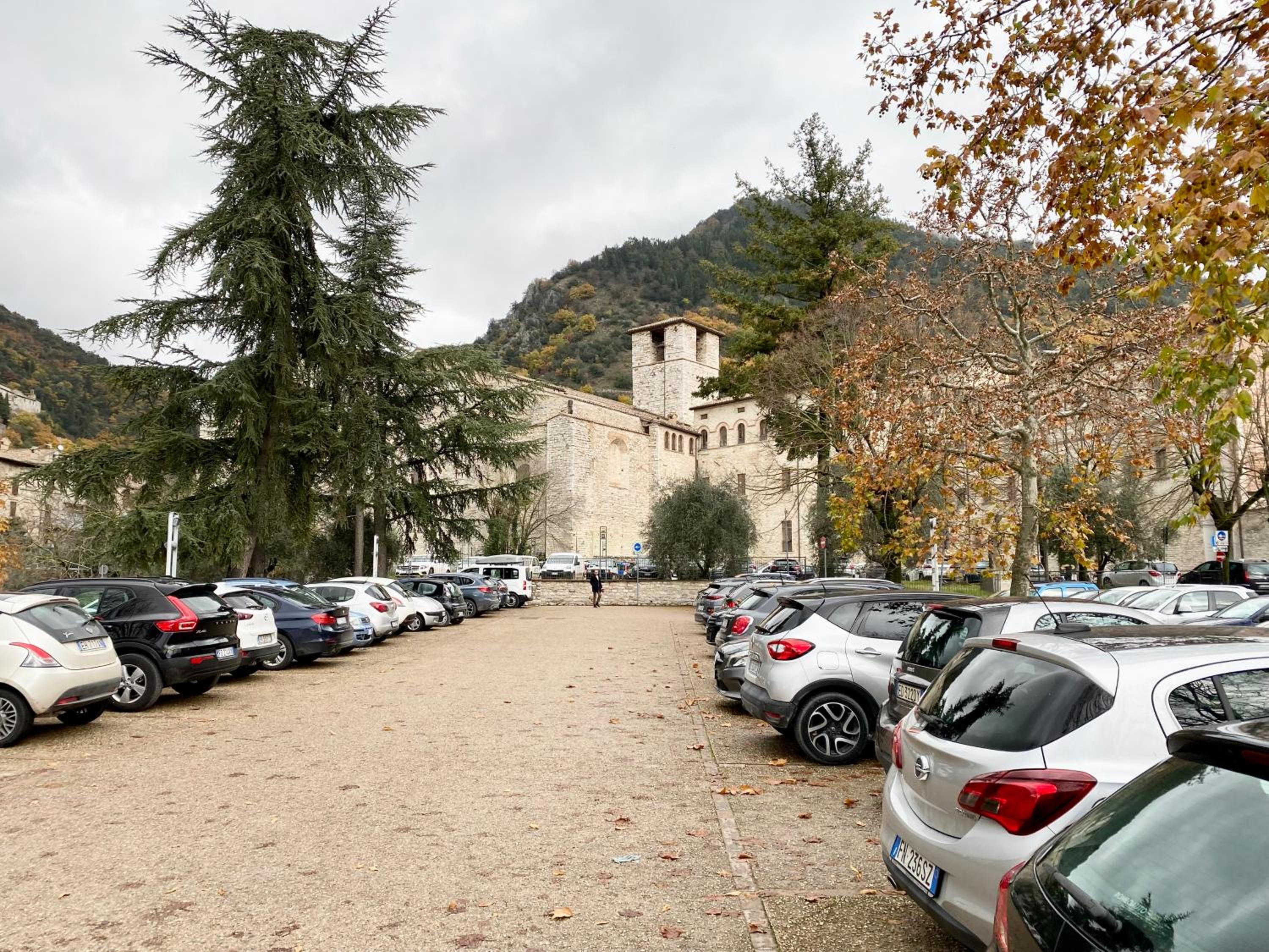 Red House-nel Cuore Medievale di Gubbio view 5