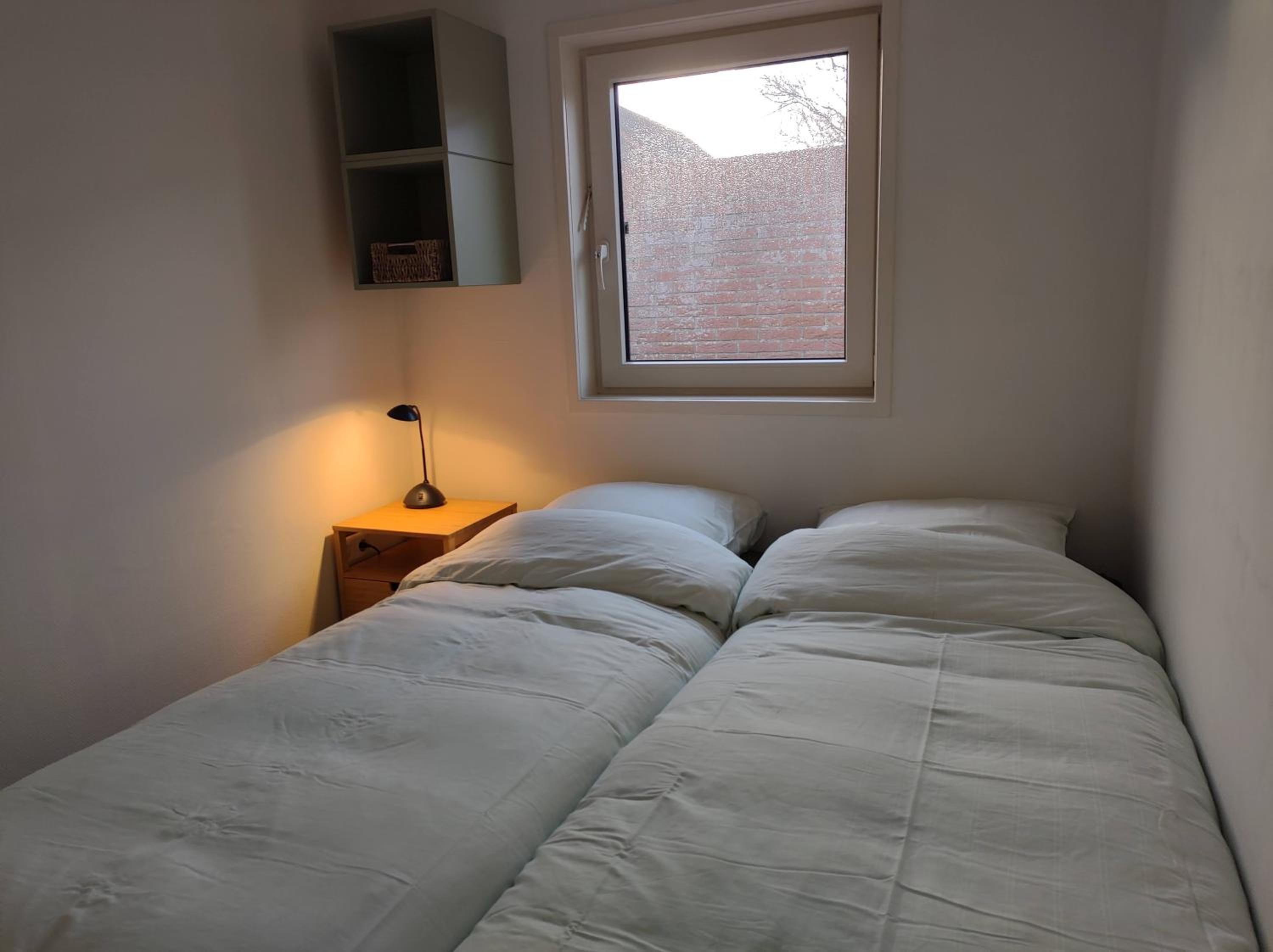 TINY STUDIO BATAVIA adults only Bed by the Sea view 4